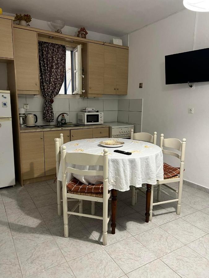 Zolfo Antico Beach Apartment Perissa Exterior foto