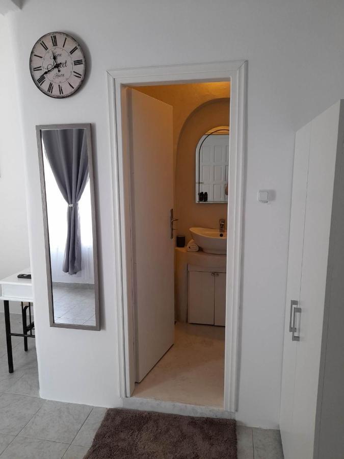 Zolfo Antico Beach Apartment Perissa Exterior foto